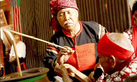 Độc đáo lễ cúng bến nước của người Ê-đê