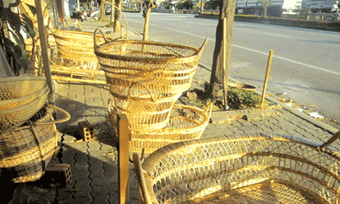 Phố “nôi” miền sông Hương núi Ngự