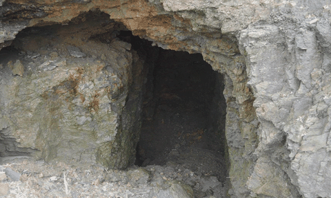 Nghệ An: “Mót” quặng, một phụ nữ chết thảm