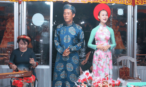 Ca Huế trên sông: Tái diễn tình trạng mạnh ai nấy làm