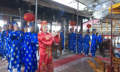 Lễ hội đền Tam Giang