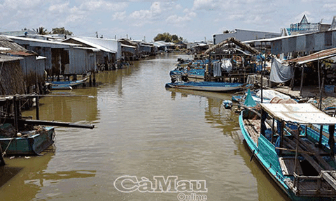 Mưu sinh vùng biển cạn Gò Công 