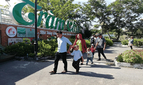 Đồng Tháp phát triển trọng điểm du lịch gắn với sản phẩm đặc trưng