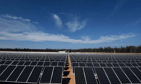 Khánh thành Nhà máy điện mặt trời đầu tiên tại Việt Nam