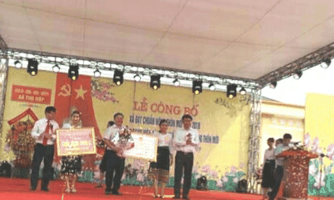 Xã Thọ Hợp đón Bằng công nhận đạt chuẩn nông thôn mới