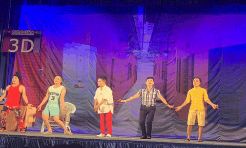 Khán giả Cần Thơ hào hứng với kịch Hồng Vân