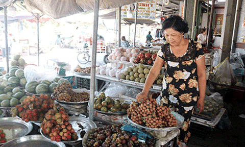 Người phụ nữ Khmer mê làm từ thiện
