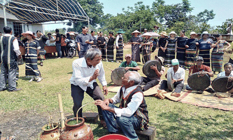 Độc đáo lễ cúng hồ Ea Nuôi của người Ê Đê