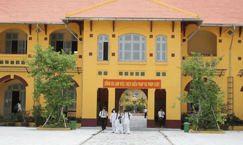 "Khoác áo mới" cho ngôi trường hơn 100 tuổi 