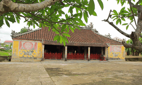 Đến thăm di tích thời Bác Hồ ở Huế