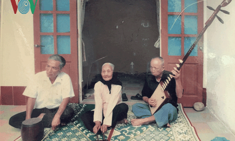 "Kho báu" lưu giữ những điệu hát Nhà tơ