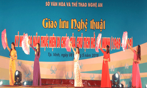 Giao lưu nghệ thuật kỷ niệm 50 năm thực hiện Di chúc Bác Hồ