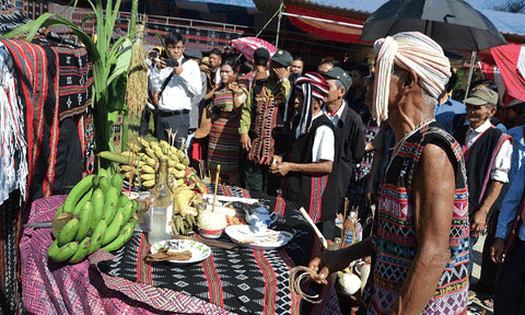 Độc đáo Lễ tạ ơn Giàng Xứ của người Cơ Tu A Lưới 