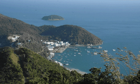 “Vịnh Hạ Long” ở phương Nam