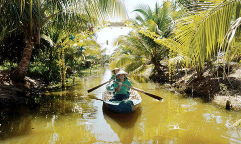 Phát triển kinh tế từ trồng cây ăn trái kết hợp du lịch