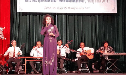 Nghệ nhân góp phần gìn giữ giá trị nghệ thuật ĐCTT