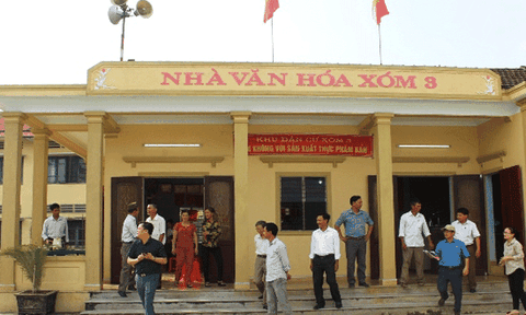 Niềm vui trong xây dựng nông thôn mới ở Hưng Khánh