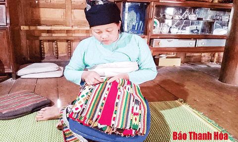 Xựa boọc lau - Nét đẹp truyền thống điển hình của người Thái