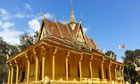 Khám phá chùa Bốn Mặt ở Sóc Trăng