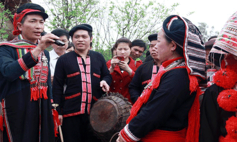 Đặc sắc làn điệu Páo dung của người Dao