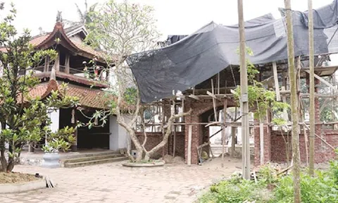 Di tích méo mó vì bảo tồn