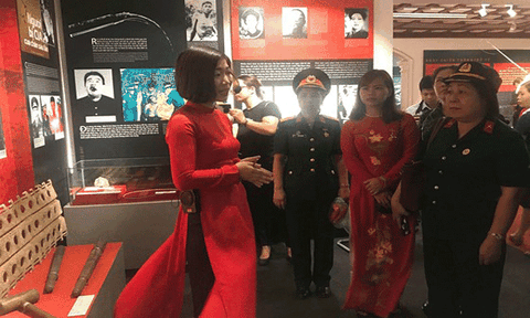 Tái hiện lại những giây phút lịch sử hào hùng của dân tộc