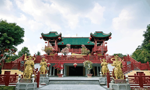 Mê mẩn với ngôi chùa có kiến trúc đẹp nhất miền Tây