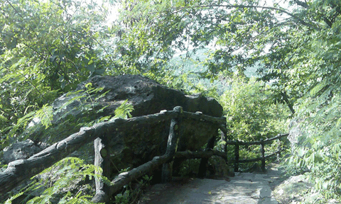 Truyền thuyết núi Đá Dựng (Kiên Giang)