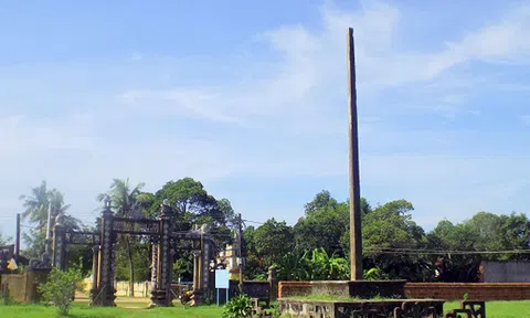 Dấu tích Chăm bên dòng sông Côn