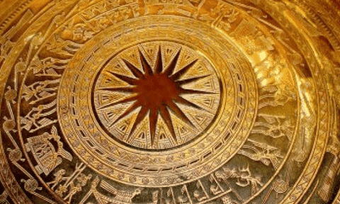 Hình tượng con thuyền trên trống đồng, thạp đồng thời Đông Sơn