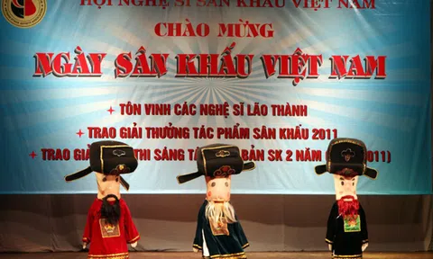 Nhân cách con người và nghệ thuật sân khấu Việt Nam