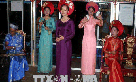 Đưa di sản ca Huế vào trường học