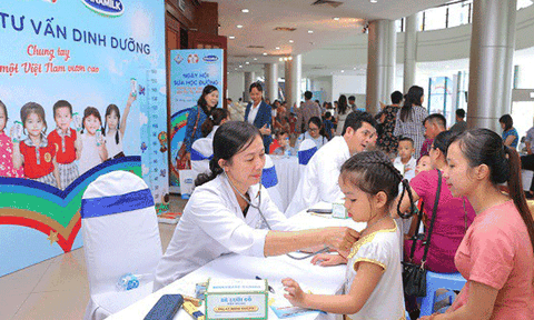 Tưng bừng ngày hội sữa học đường Đà Nẵng