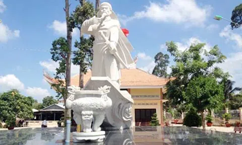 Sự phụng thờ Trần Văn Năng ở Đồng Tháp
