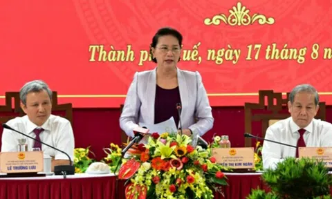 Chủ tịch Thừa Thiên Huế tạo phấn khởi cho người dân tái định cư