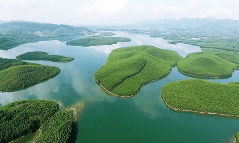 Yên Thành thu hút giới trẻ với nhiều điểm vui chơi kỳ thú