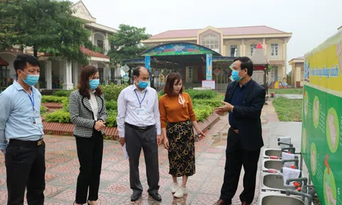 Vĩnh Tường “đi từng ngõ, gõ từng nhà” để phòng, chống Covid-19