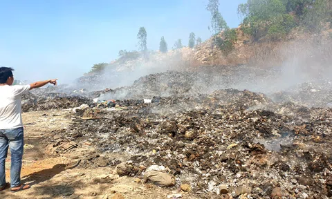 Tiếp bài “Hàng chục người dân ở xã Đô Thành bị “tra tấn” bởi… bãi rác thải”: Dân đứng ngồi không yên, chính quyền bình chân như vại?