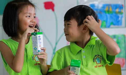 Niềm vui uống sữa học đường an toàn tại TP.HCM