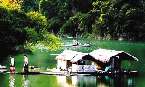 Nghệ An: Đẩy mạnh phát triển cơ sở hạ tầng, thu hút đầu tư phát triển sản phẩm du lịch, dịch vụ mới