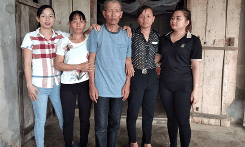 Người đàn ông ở Nghệ An thất lạc 23 năm trở về đoàn tụ với gia đình
