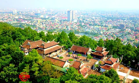 Nghệ An: Uy linh núi Dũng Quyết - Nghệ dục Bình sinh