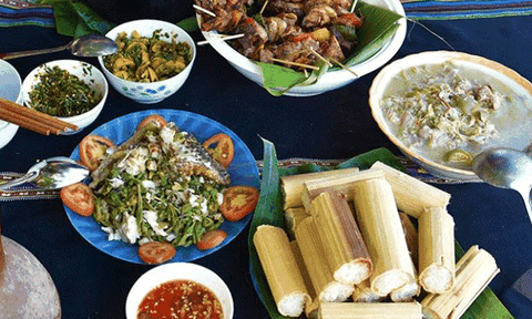 Món cá xào hoa djam tang của người Ê đê