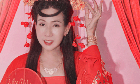 Hà Kiều Anh: Bóng hồng nở muộn từ những chông gai