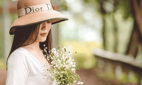 Thương mùa của tác giả Nguyễn Thu Thảo