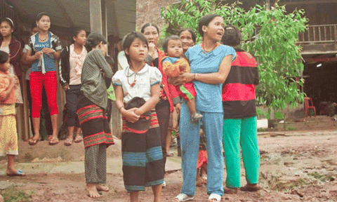 Những hòn “vọng phu” nơi biên giới chờ chồng