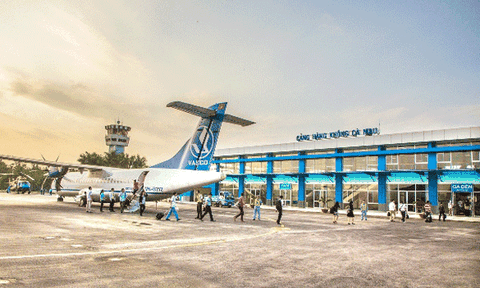 Đề xuất thu xếp giờ cất, hạ cánh tại để các hãng hàng không khai thác tuyến bay đến Cà Mau