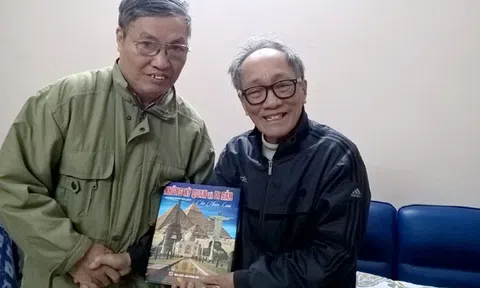 Thêm một cuốn sách quý của Nhiếp ảnh gia Trần Mạnh Thường