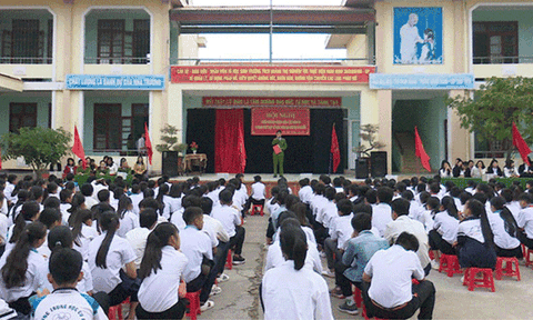 Huyện Tân Kỳ tăng cường công tác phòng chống mua bán, vận chuyển các loại pháo trong dịp Tết