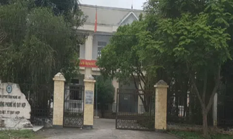 Trưởng và phó BQL rừng phòng hộ ở Nghệ An bị bắt giam